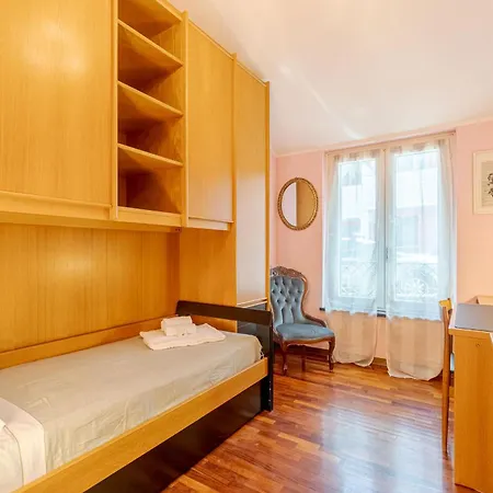 Colle Degli Ometti Vintage Chic Flat Genova