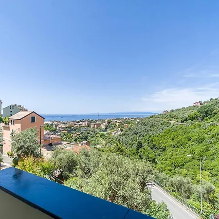 Apartment Colle Degli Ometti Vintage Chic Flat Genoa